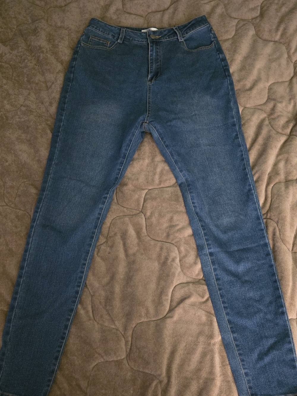 Classic Women's Dark Blue High-Rise Jeans